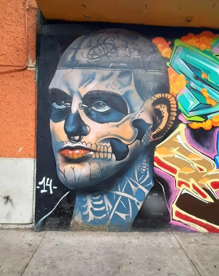 tatuado