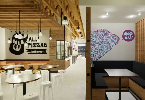 Mod Pizza Lizard and Smiley Face