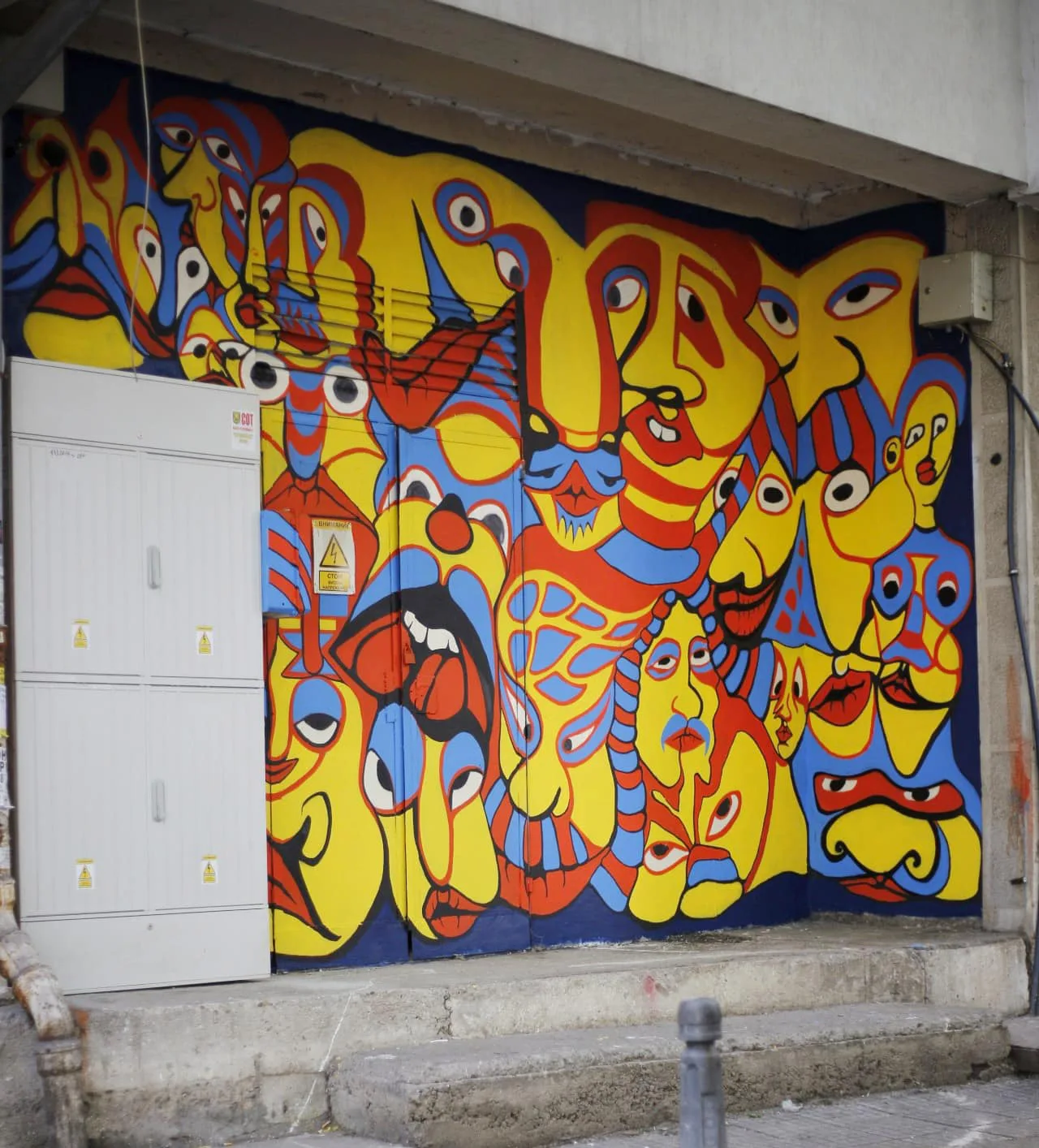 Graffopost vol.11 mural