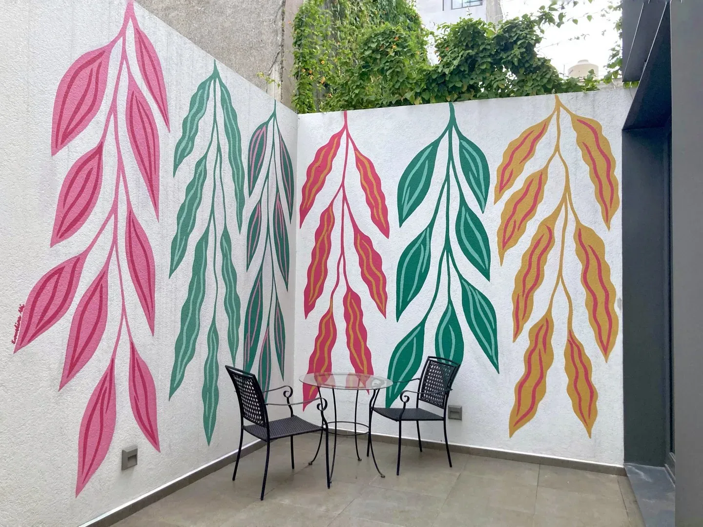 Cafe mural by Tili