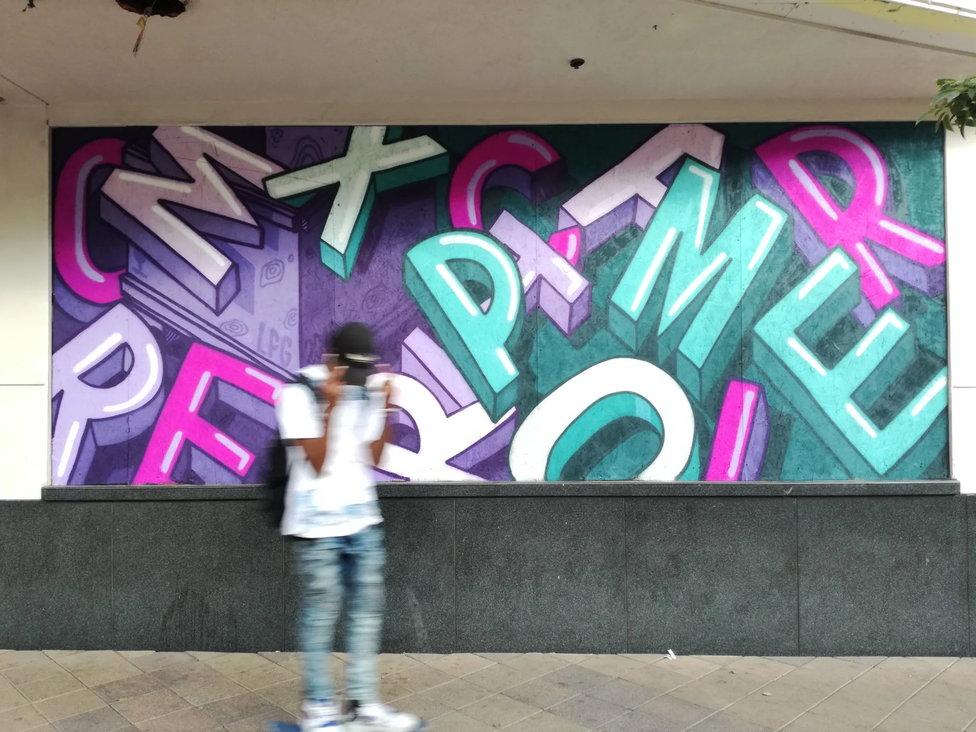 More Xpome Ricar