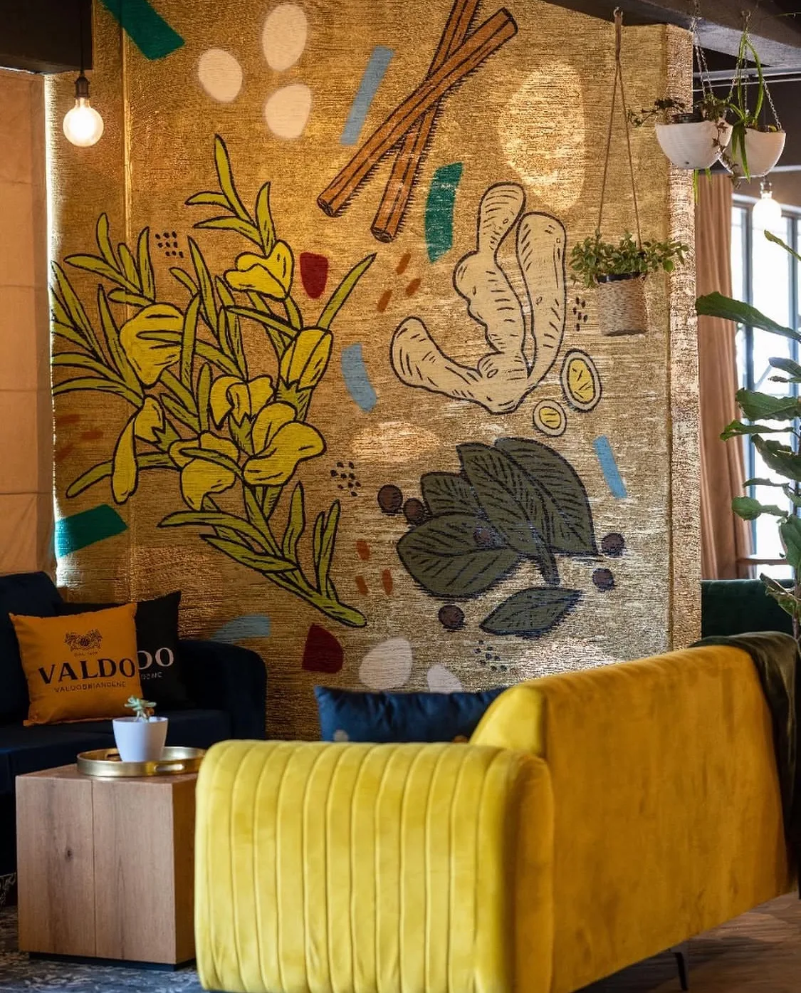 Vernacular lounge