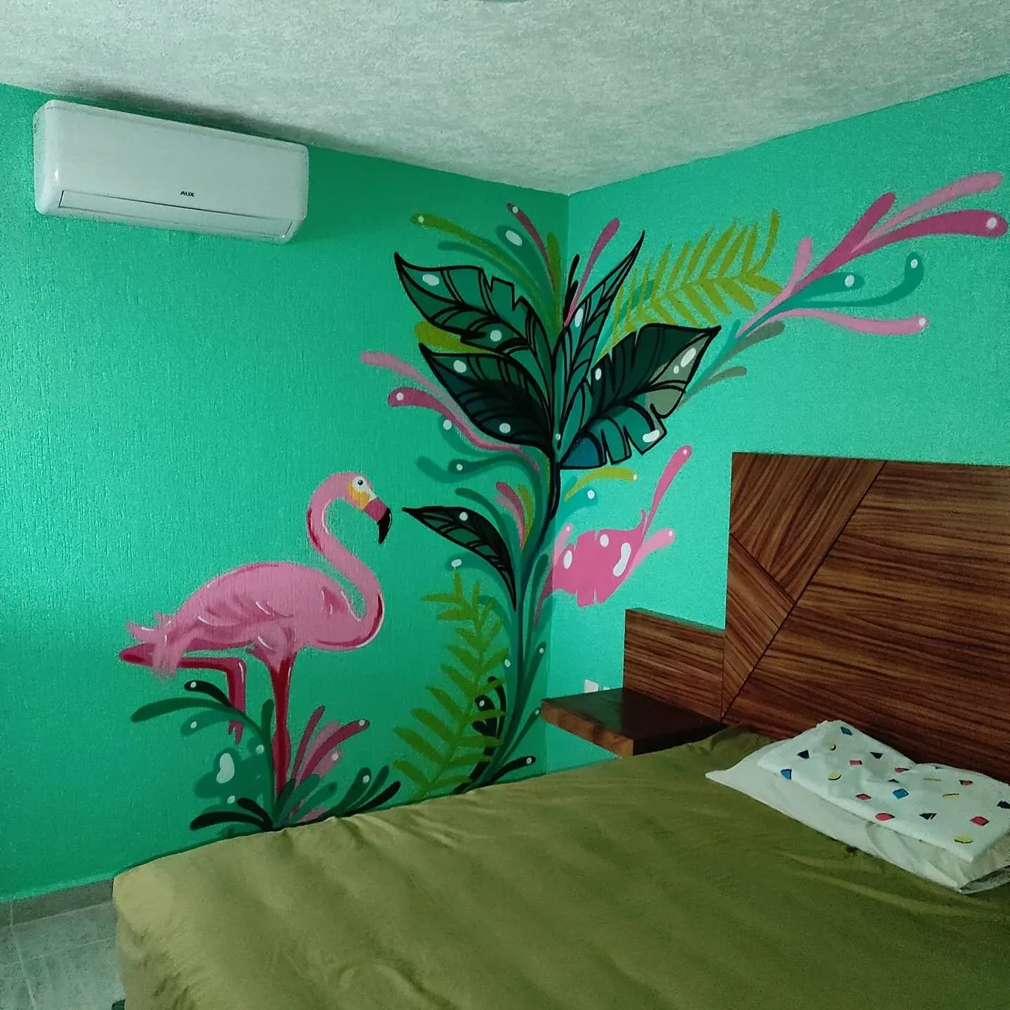 Flamingos