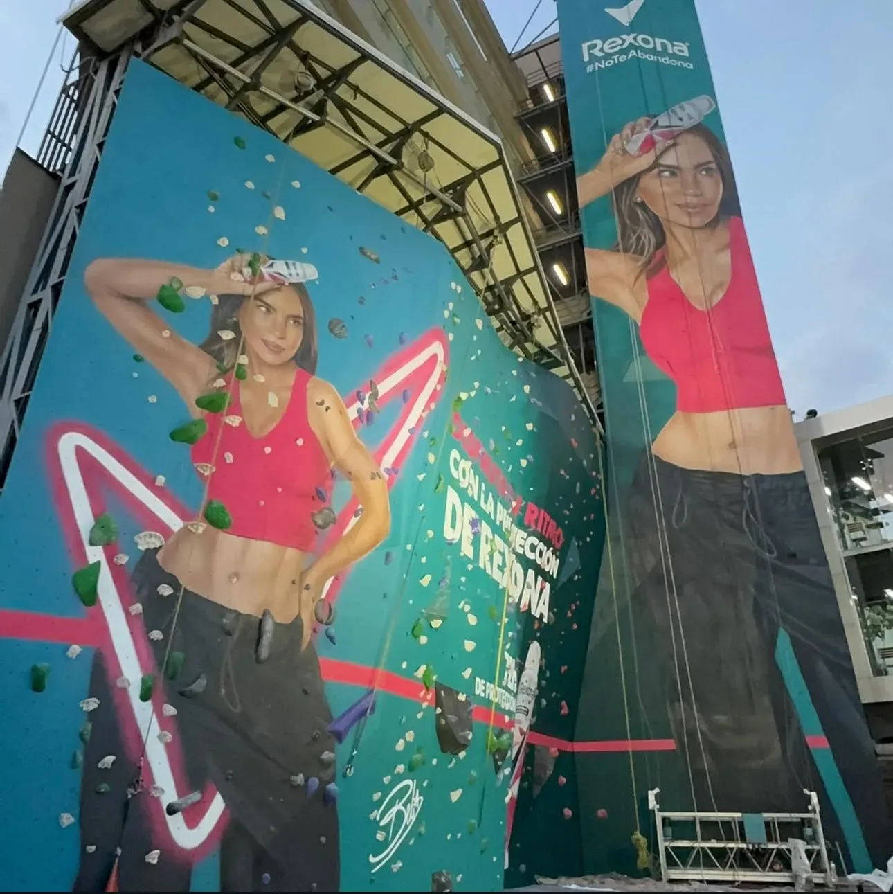 Rexona con Belinda