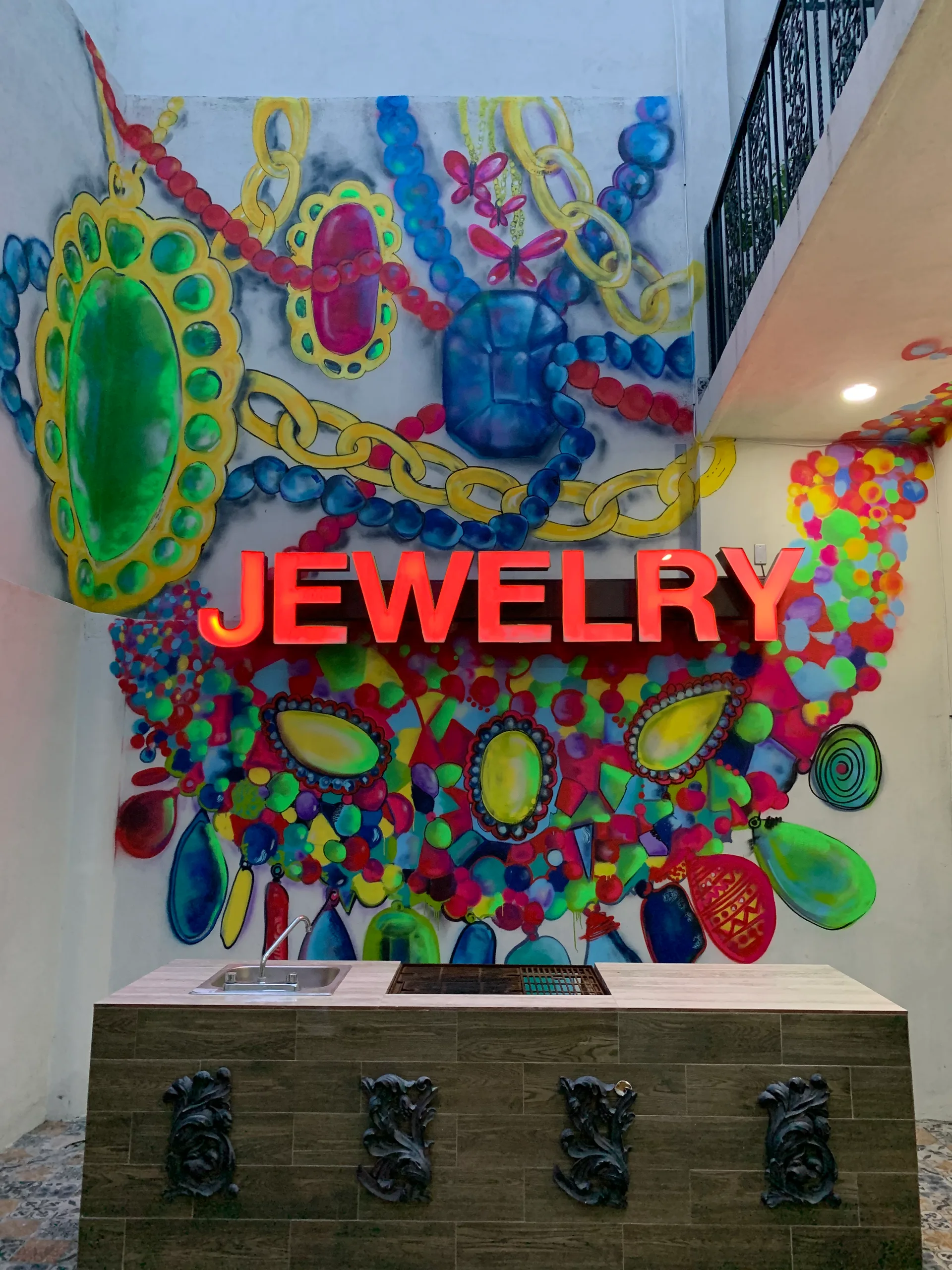 Jewelry apartments