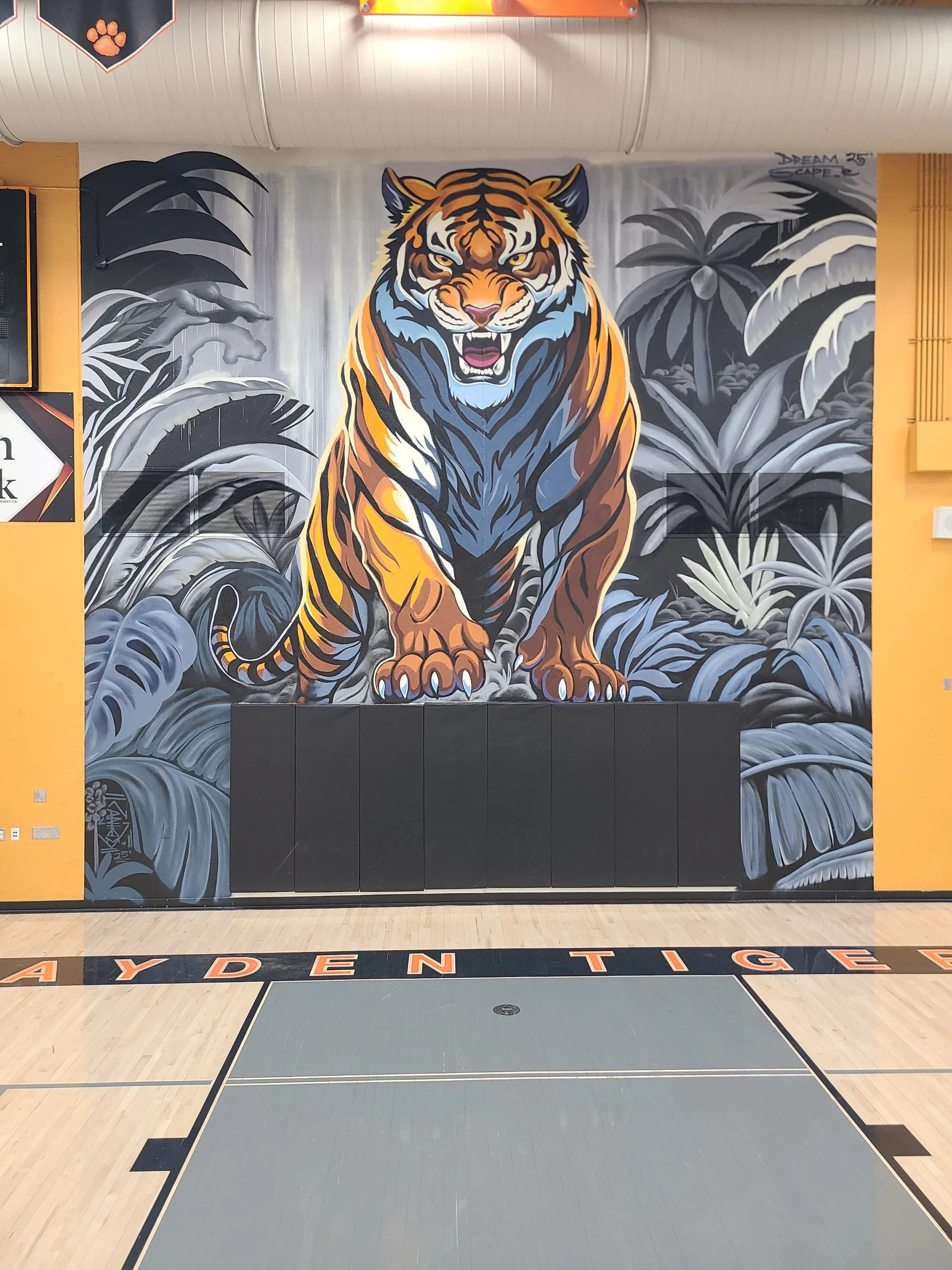 Tiger Stance