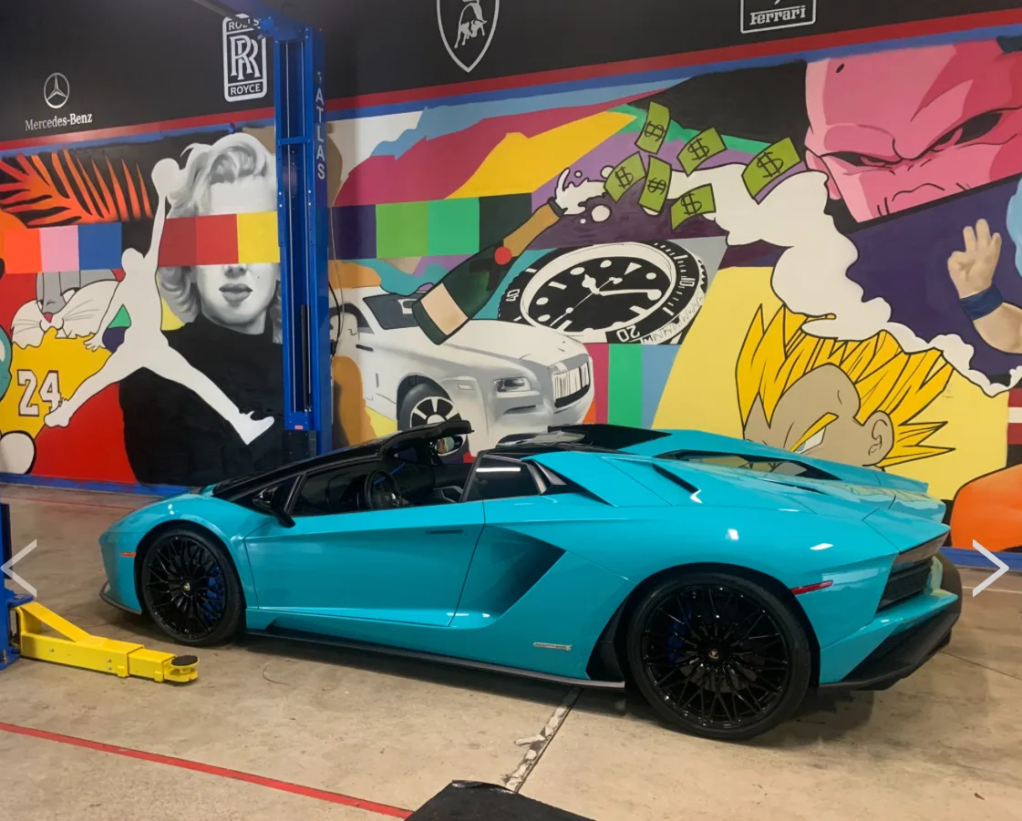 Auto Café Mural