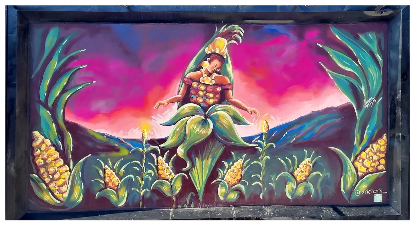 Mural "la diosa del maíz" hecho con aerosol y pintura vinílica