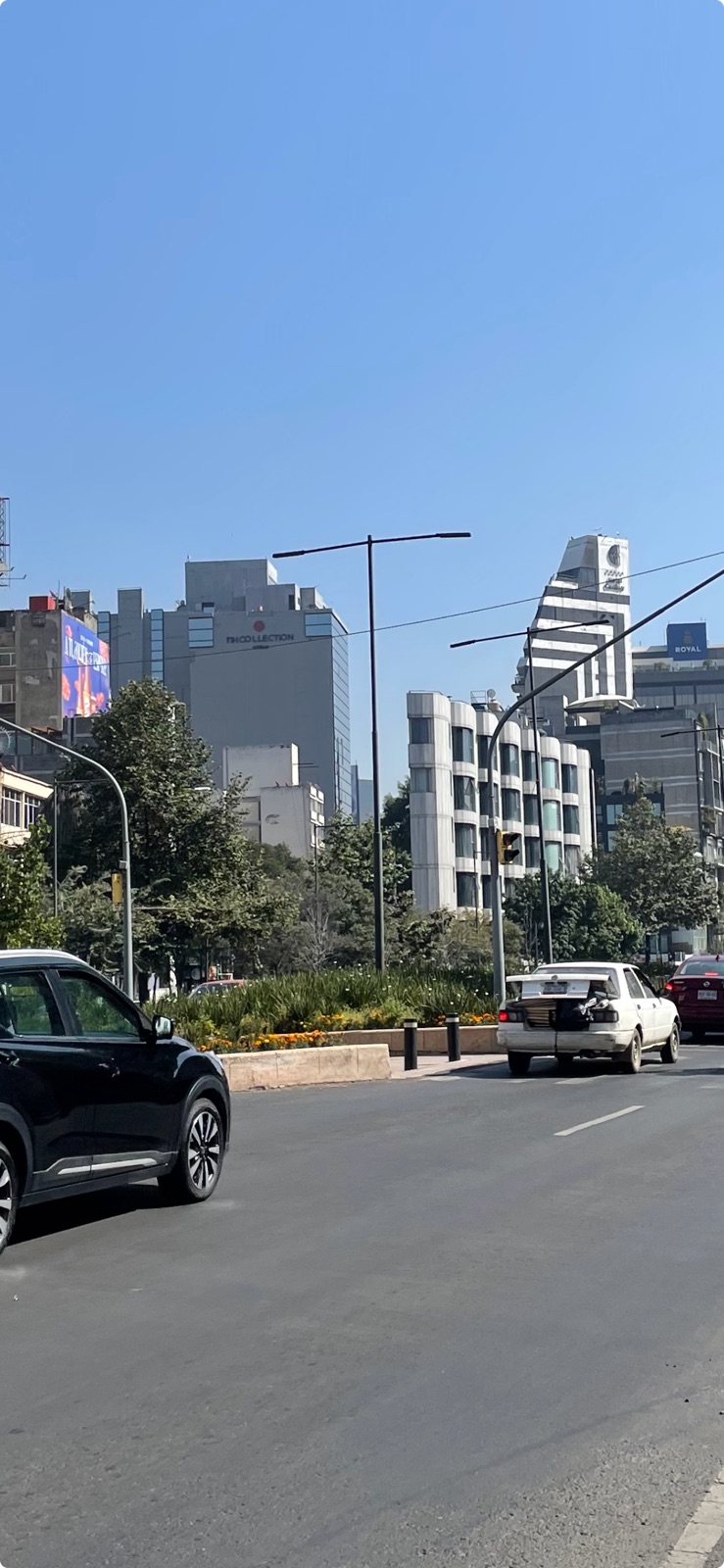 Liverpool Juárez Esquina Premium